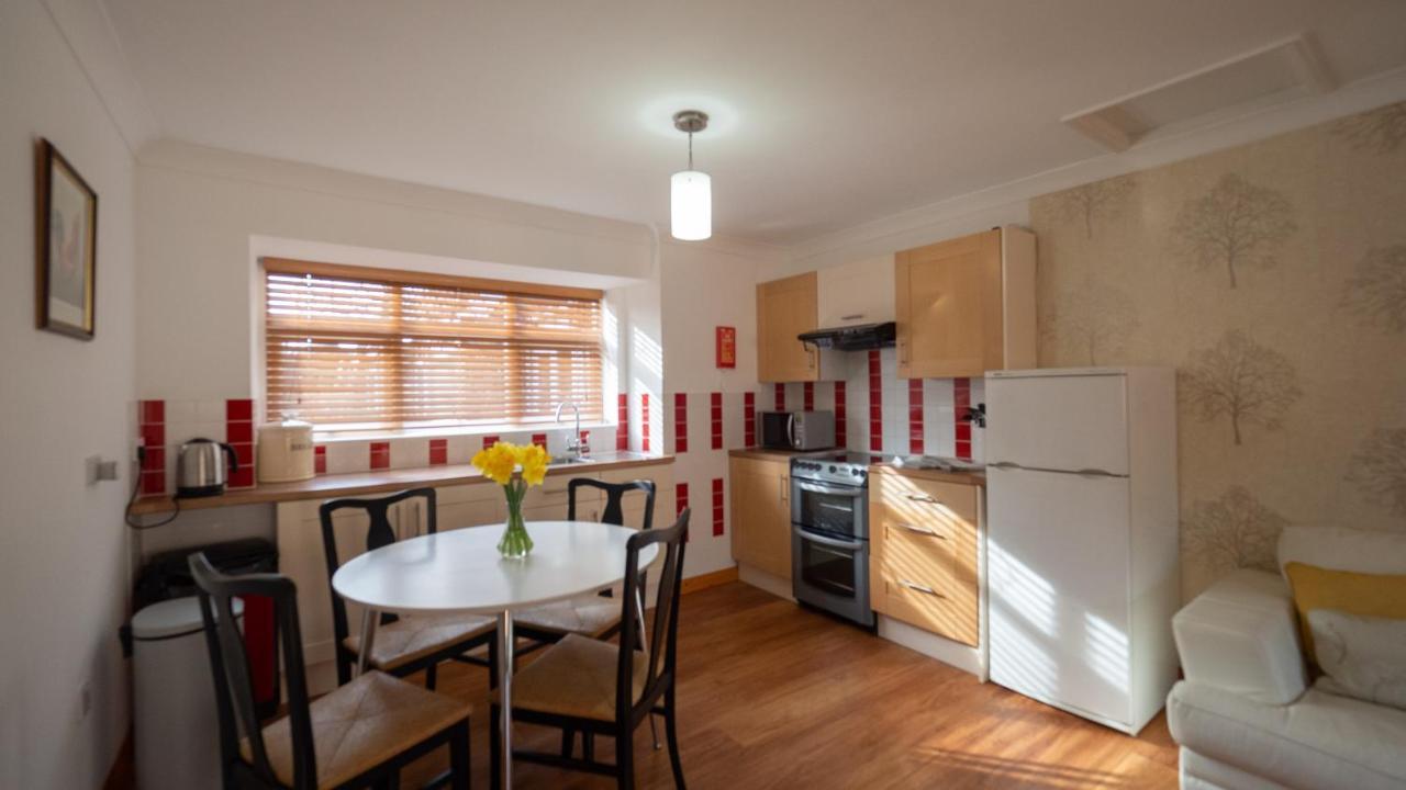 Surlingham Lodge Garden Cottage In Rspb Village Near NWI Extérieur photo