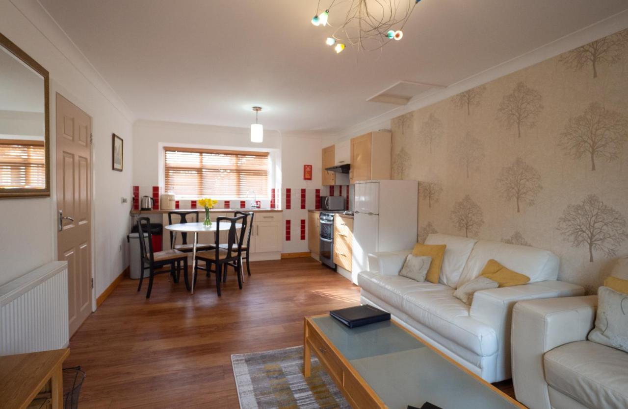Surlingham Lodge Garden Cottage In Rspb Village Near NWI Extérieur photo
